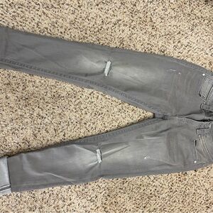 Gray, MISS ME, skinny pants!